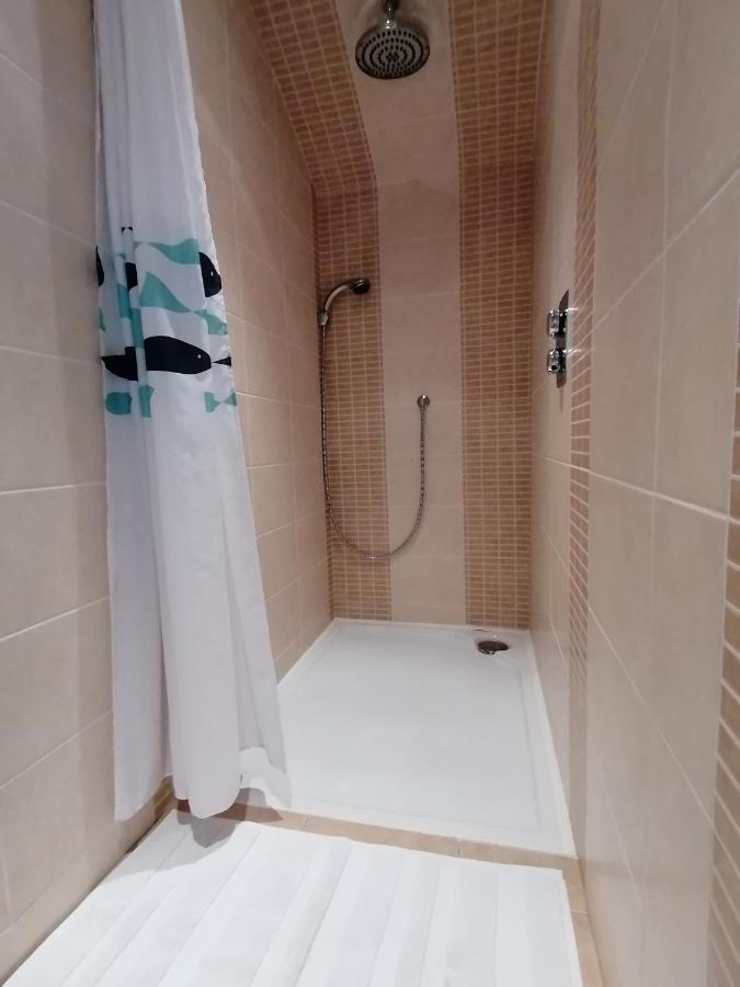 L'Atelier D'Arthur - Gite Chaleureux Avec Jacuzzi. Tenneville Exterior foto